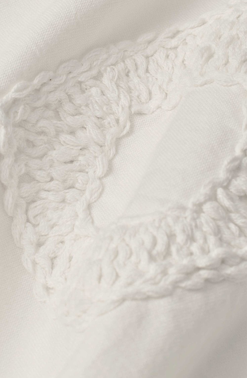 Jet Stream Davy Embroidered Blouse