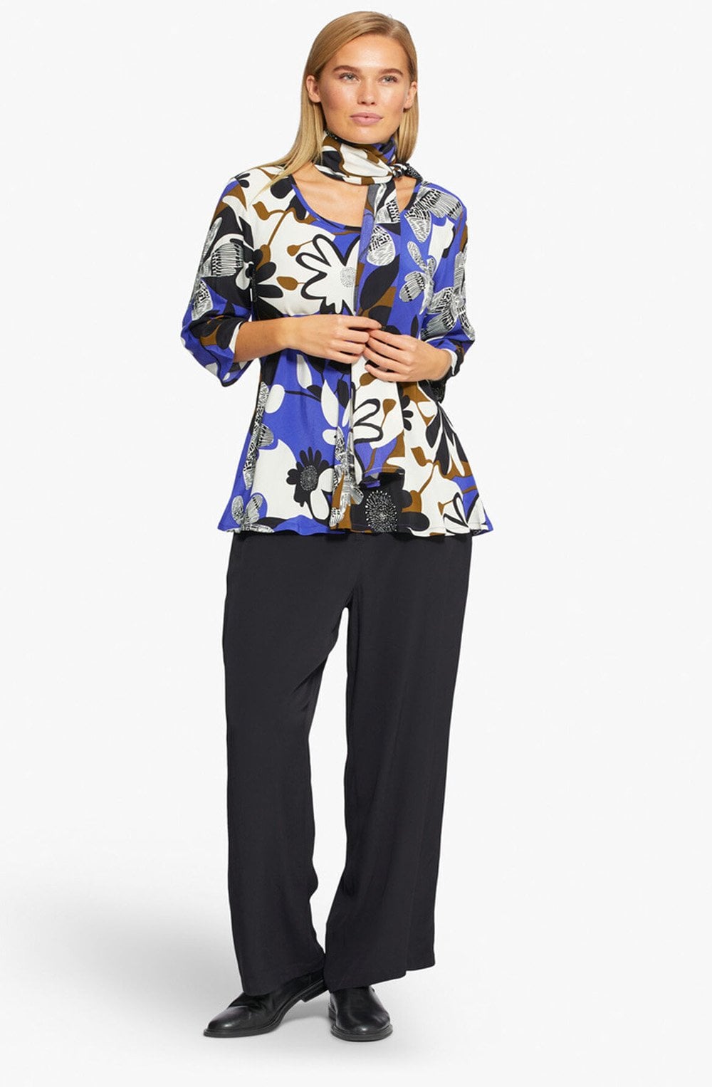Kia Blue Bold Floral Top