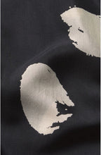 Kia Bold Spot Print Top