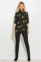 Kumi Bold Print Top