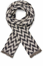 MaAkseline Black Chevron Scarf