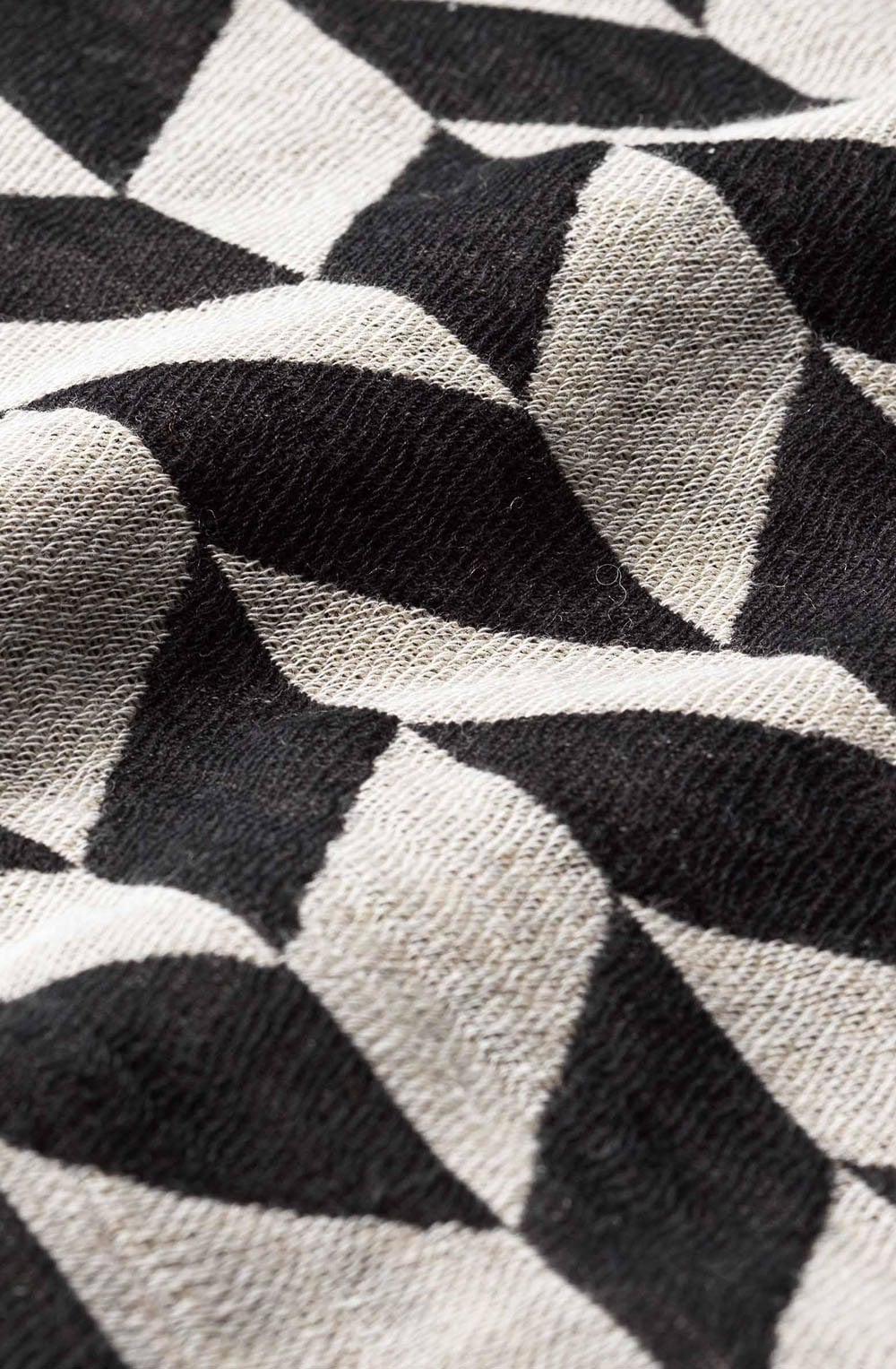 MaAkseline Black Chevron Scarf