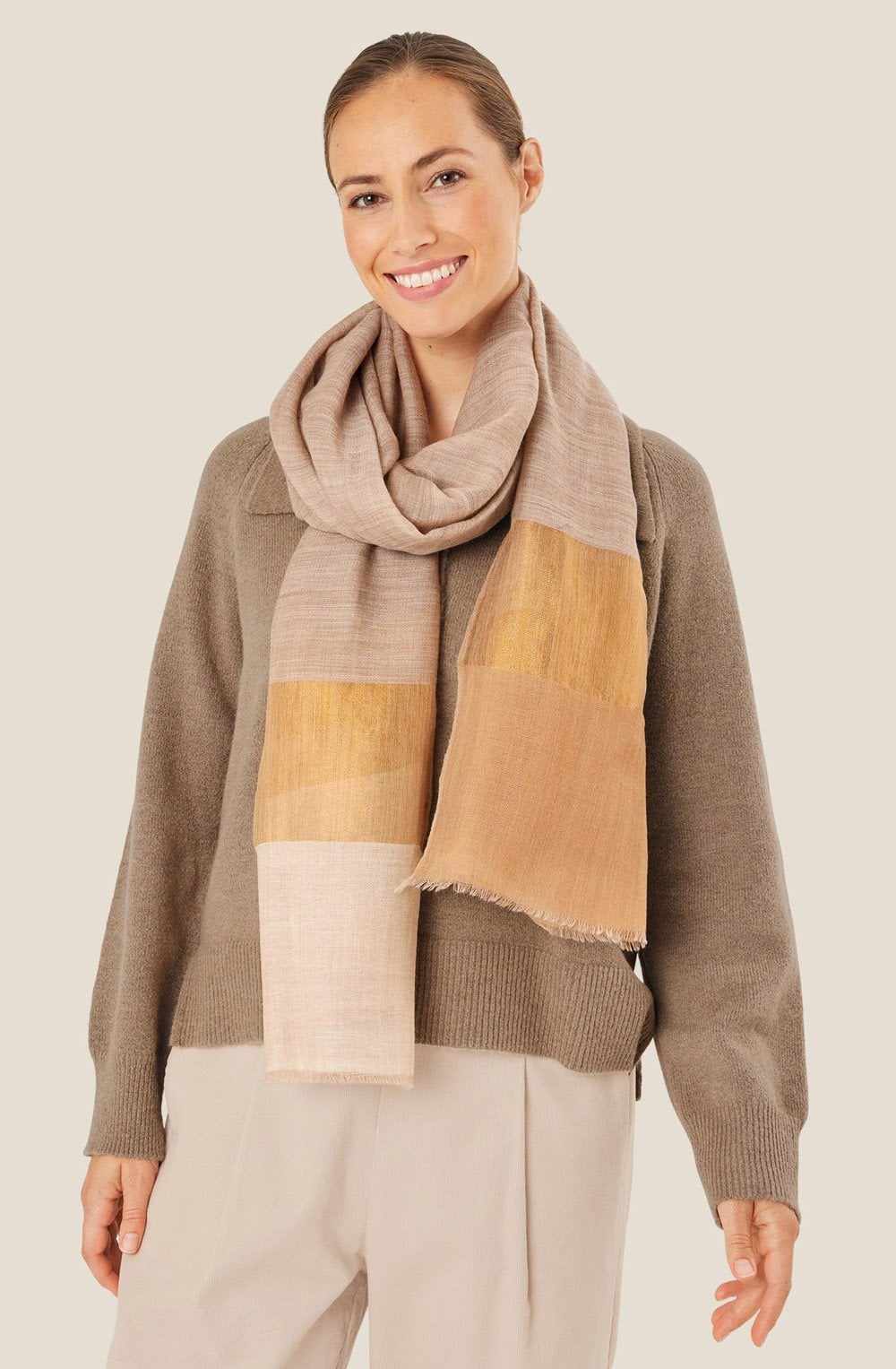 MaAma Gold Scarf