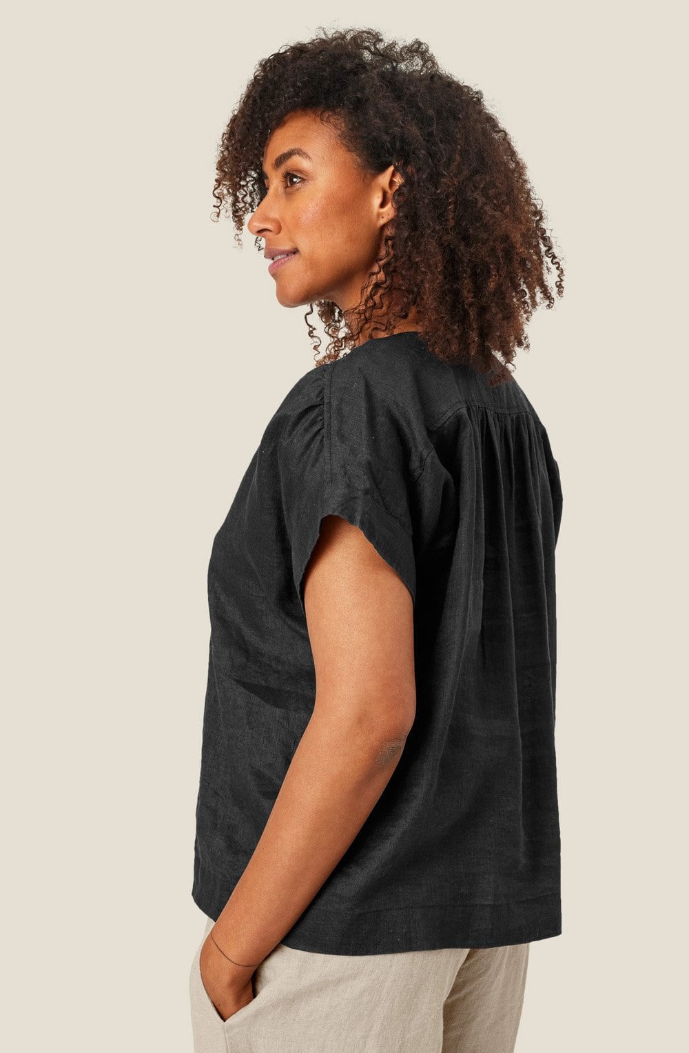MaBraidy Black Linen Blouse