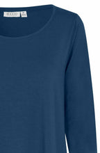 MaCecille Reflecting Pond Jersey Top