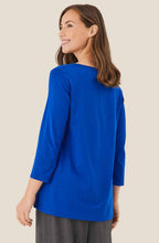 MaCecille Surf The Web Jersey Top