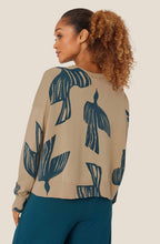 MaFayda Refelcting Pond Swallow Pattern Jumper