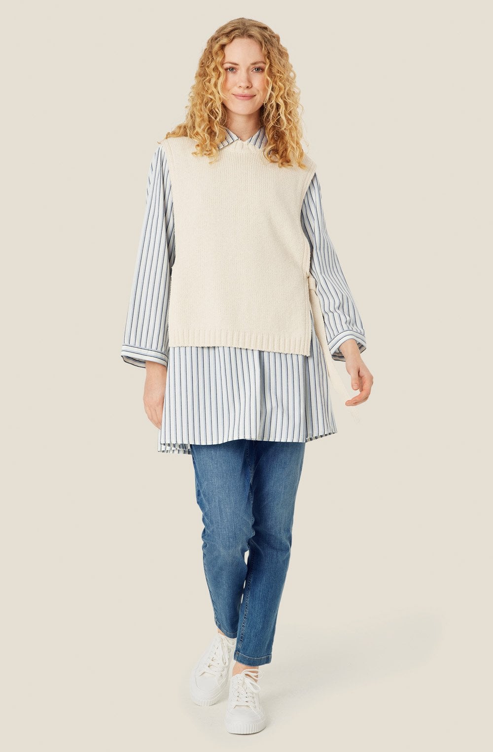 MaFumiko Whitecap Sweater Vest