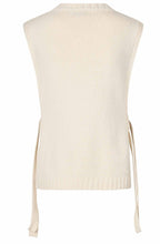 MaFumiko Whitecap Sweater Vest