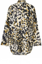 MaIdette Starfish Oversized Shirt
