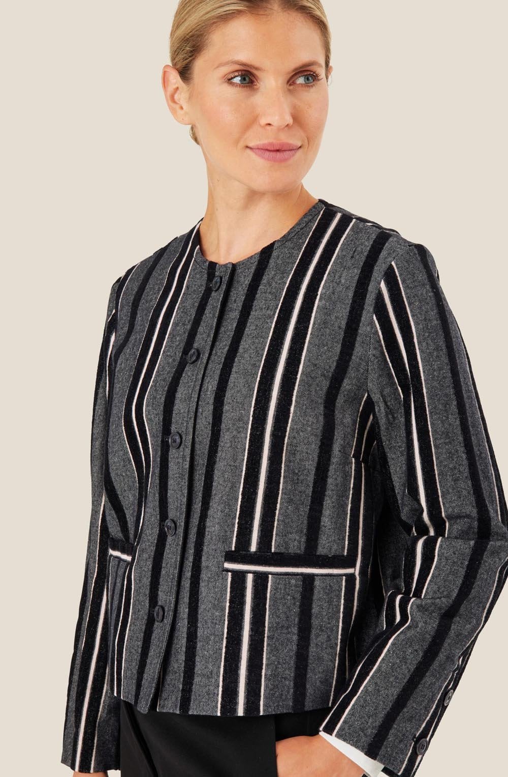 MaJasmiba Black and Grey Box Jacket
