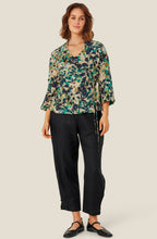 MaPenna Black Linen Ankle Length Trousers