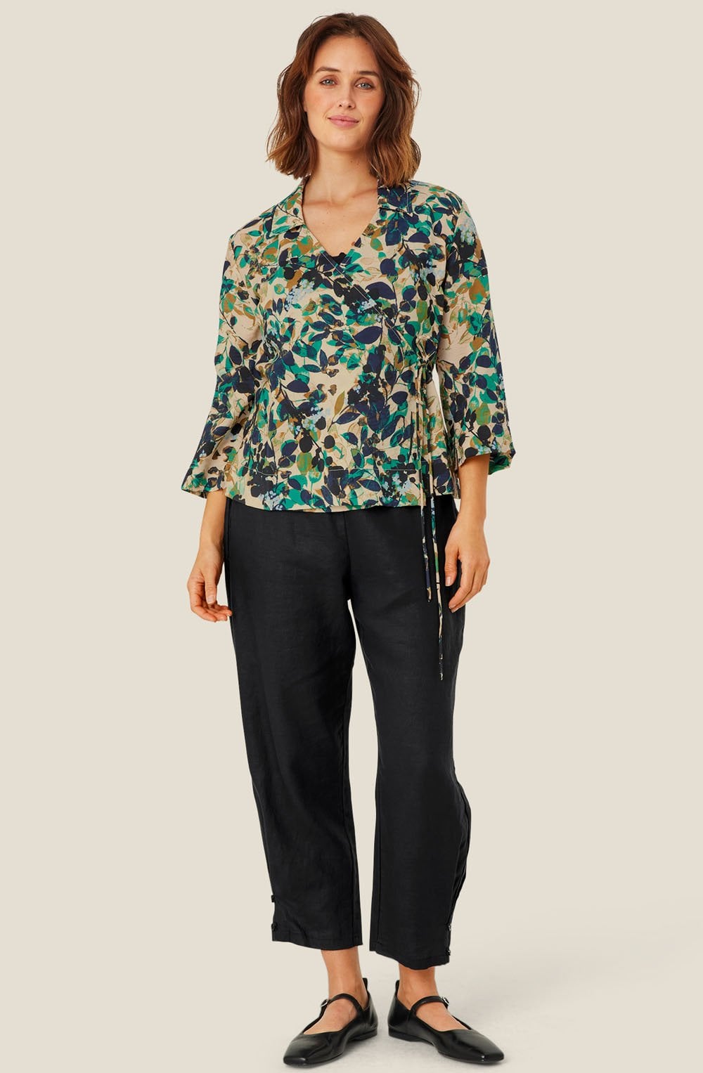 MaPenna Black Linen Ankle Length Trousers