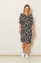 Nabi Black & Cream Bold Print Dress