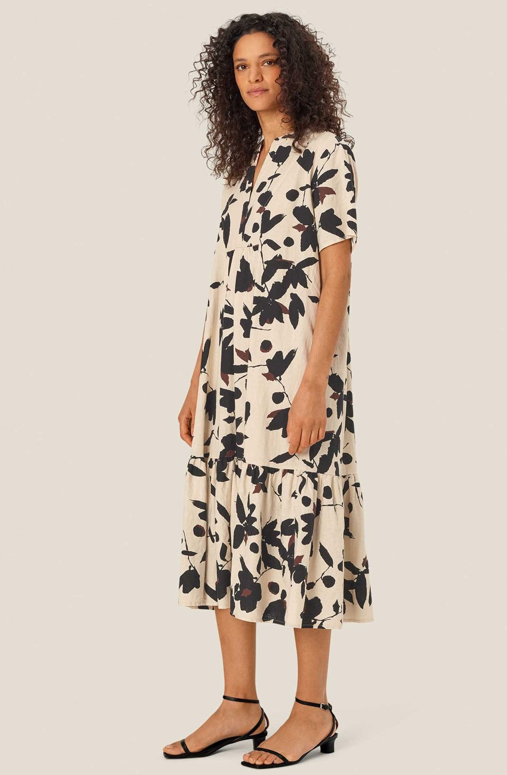 Nalaone Chestnut Floral Linen Mix Dress