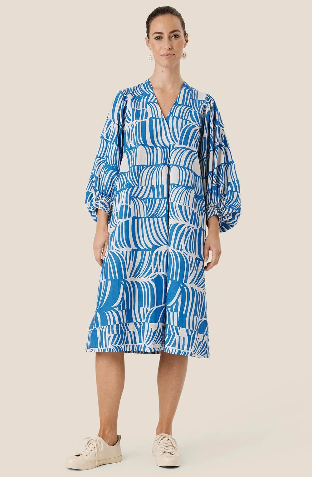 Nalo Nebulas Blue Balloon Sleeved Dress