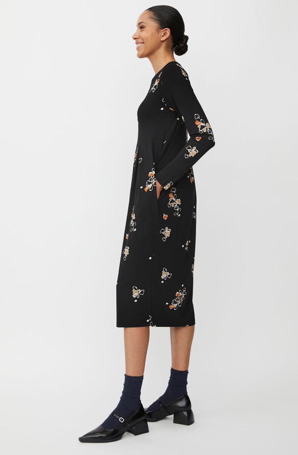 Namo Atumnal Fitted Jersey Dress
