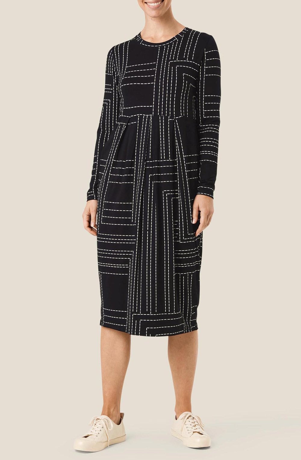 Namo Black Patterned Fitted Jersey Dress