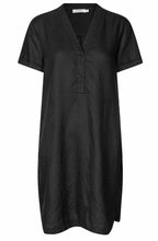 Nareela Black Linen Straight Cut Dress
