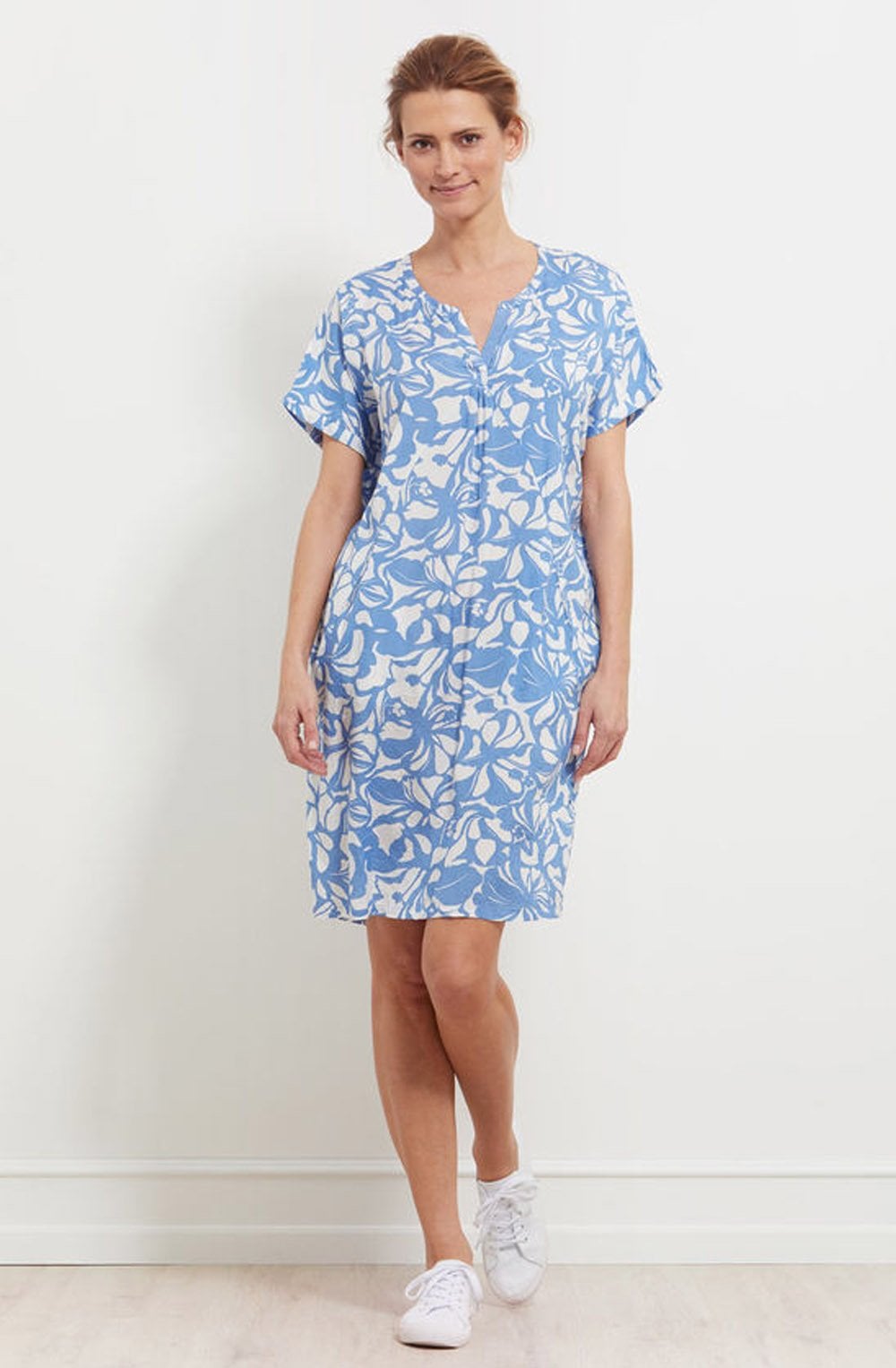 Nava Porcelain Blue Patterned Dress