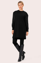 Nicolina Black Dress