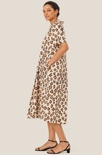 Ninamia Cashew Animal Print Collared Dress