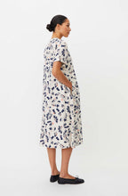Nirevia Floral Print Dress