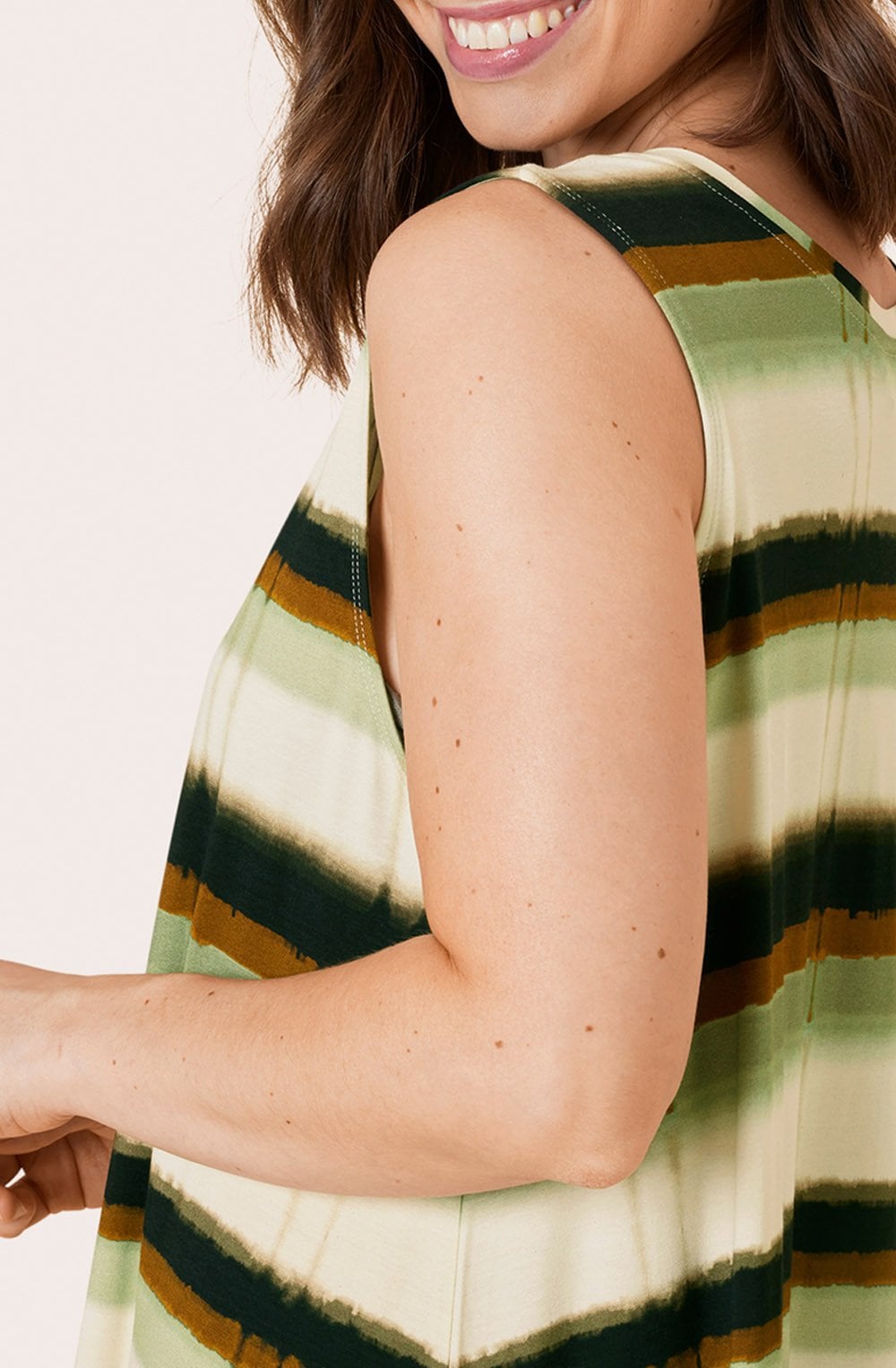 Ofina Striped Effect Dress