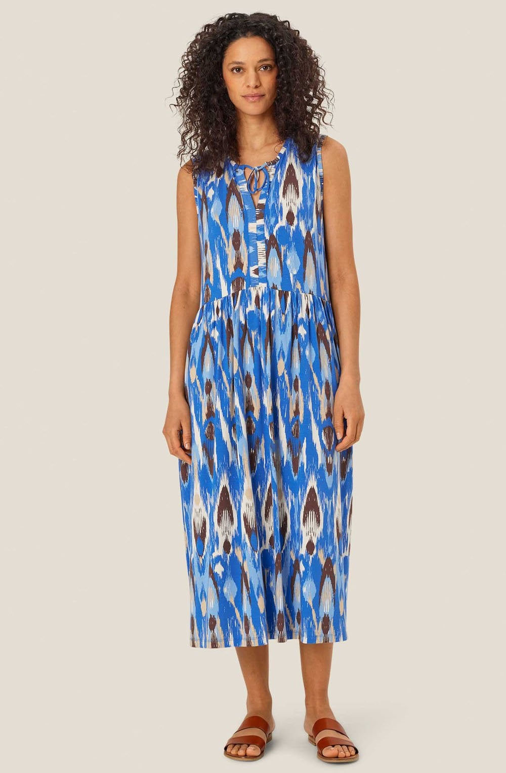 Olindia Nebulas Blue Jersey Sleeveless Dress