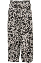 Palia Black floral Print Trousers