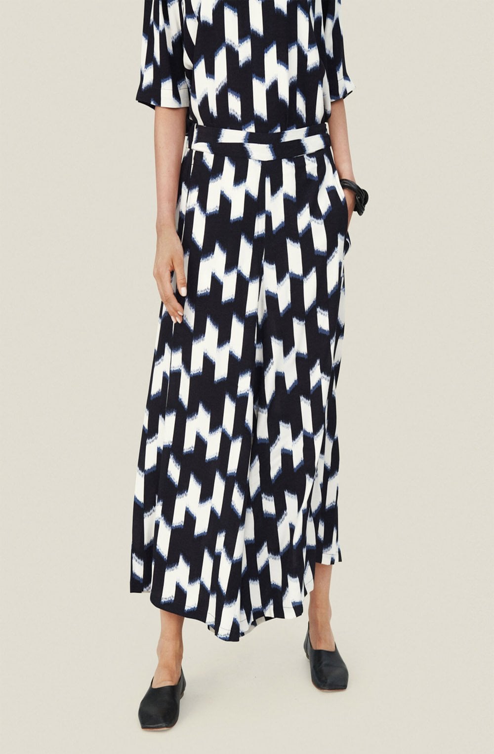 Pamel Chevron Pattern Culottles