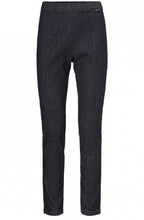 Pandy Dark Denim jeans
