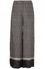 Perinus Spot Print Trousers