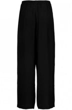 Pero Pleated Wide Leg Trousers