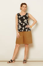 Pinja Chipmunk Linen Shorts
