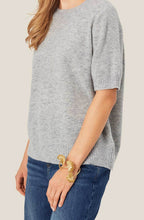 Romsi Gold Leaf Bangle