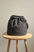 Rumiva Black Quilted Bag