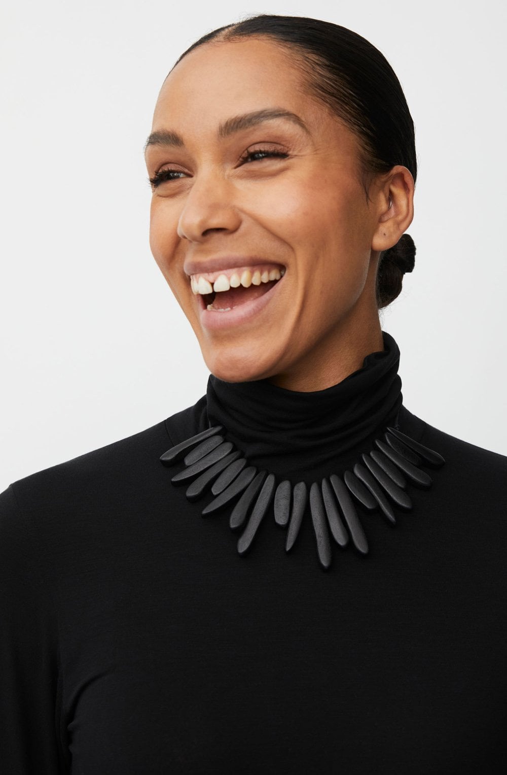 Rykka Black Wooden Bead Necklace