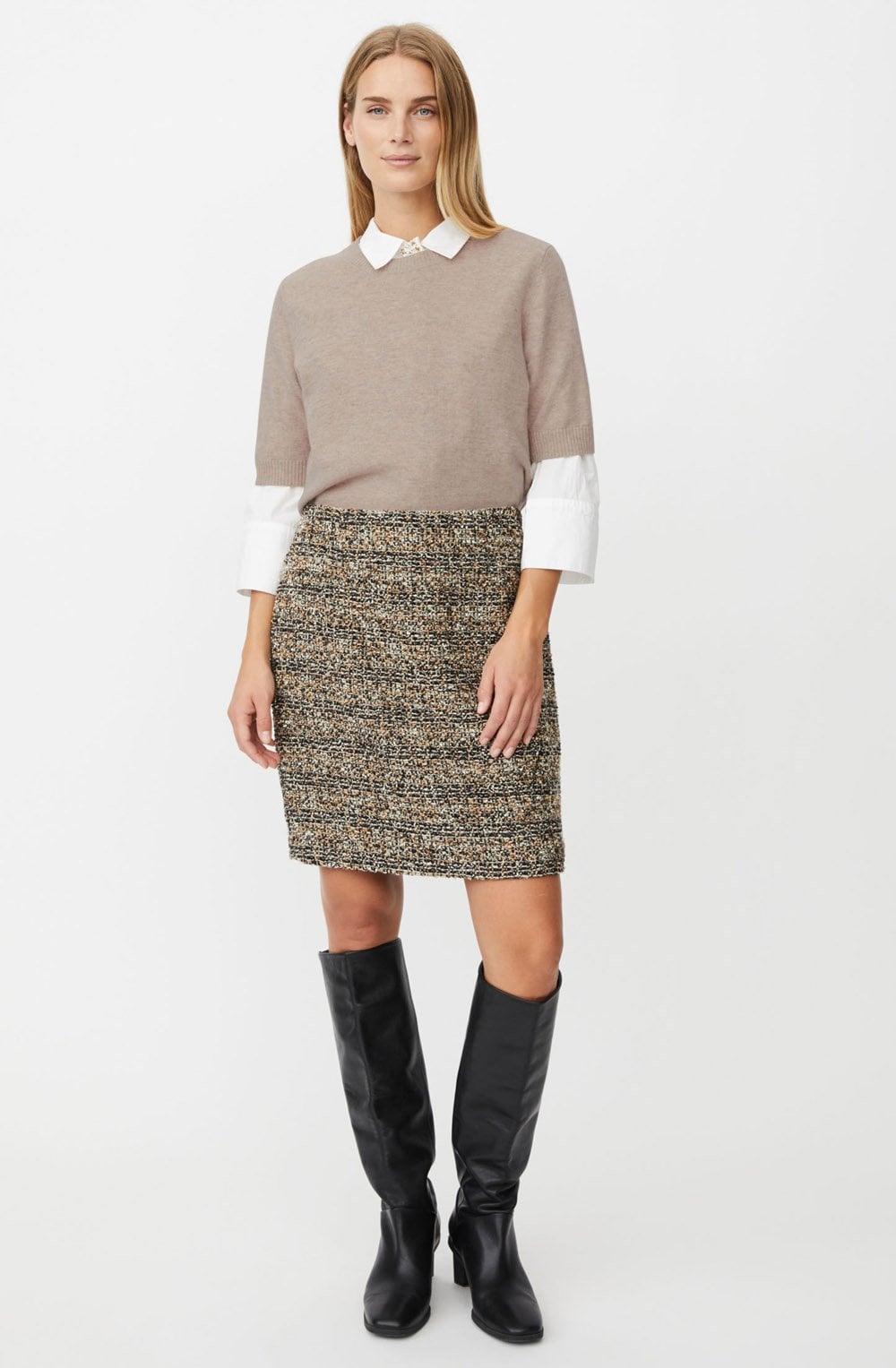 Saturina Black and Gold Buclé Skirt