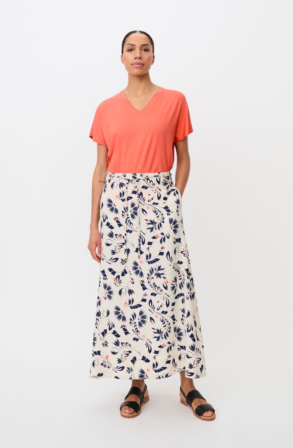 Solenith Floral Print Skirt