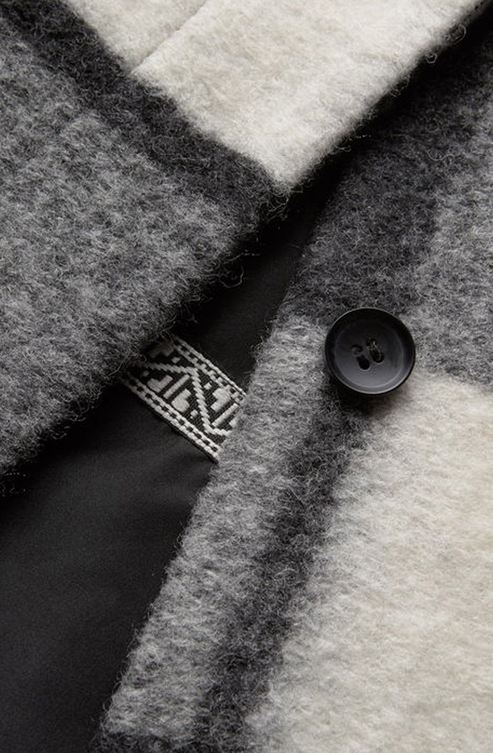 Tussan check black and white Coat