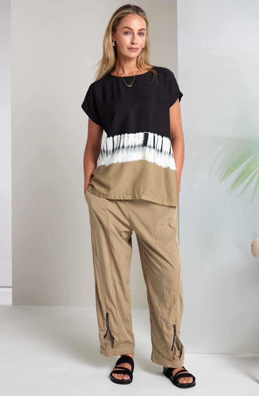 Black and Tan Abstract Print Loose Fit Top