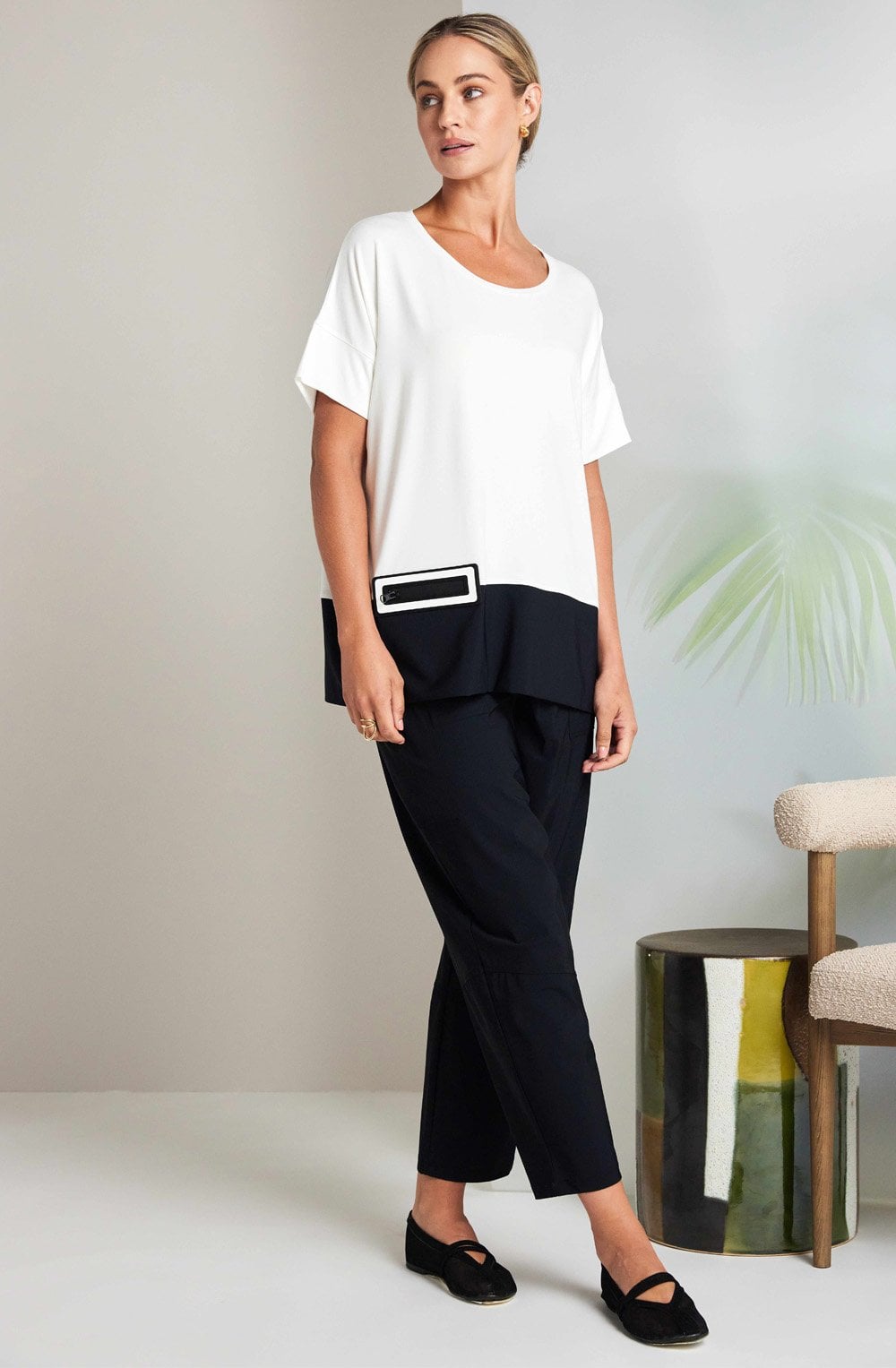 Black Loose Fit Tapered Trousers