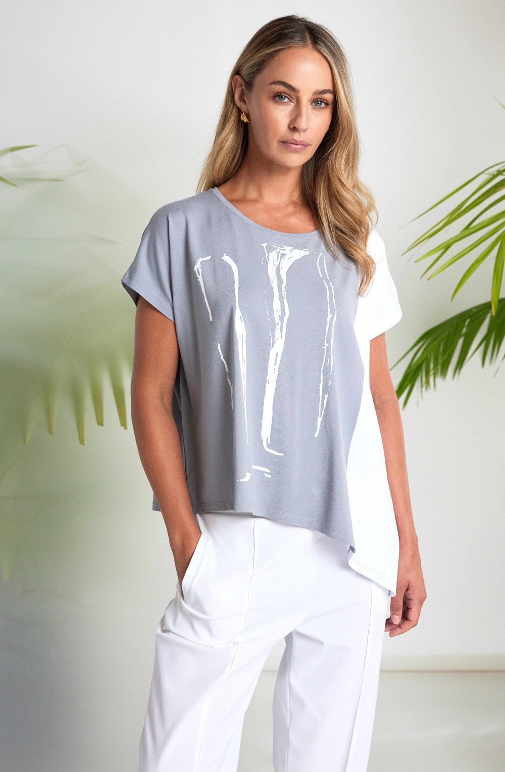 Dove Grey and White Abstract Design Relaxed T Shirt