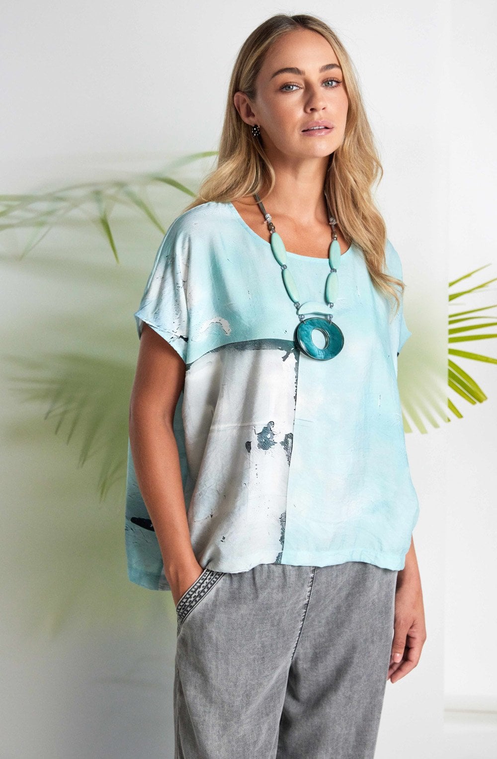 Mint Oval Necklace with Oblong Stone