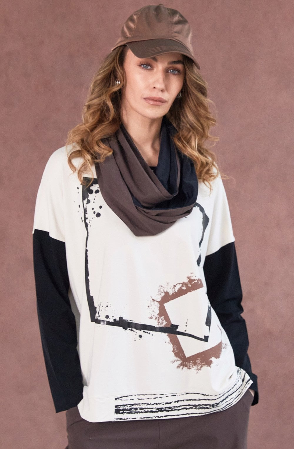 Sand and Black Cube Design Relaxed Top