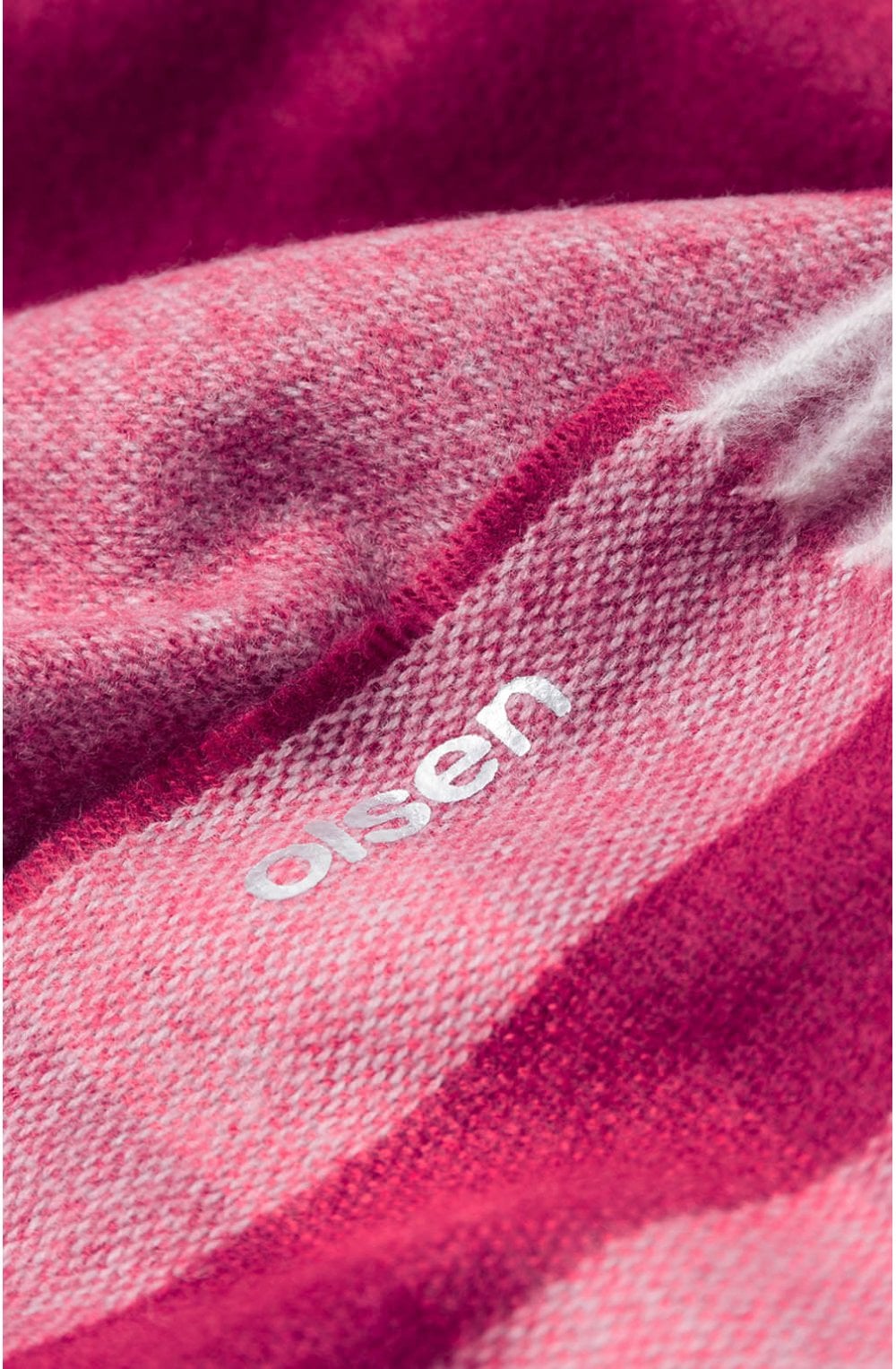 Berry Check Knit Scarf