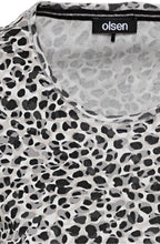 Black and White Spotted Print Top