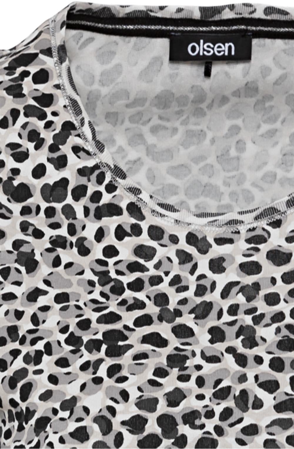 Black and White Spotted Print Top