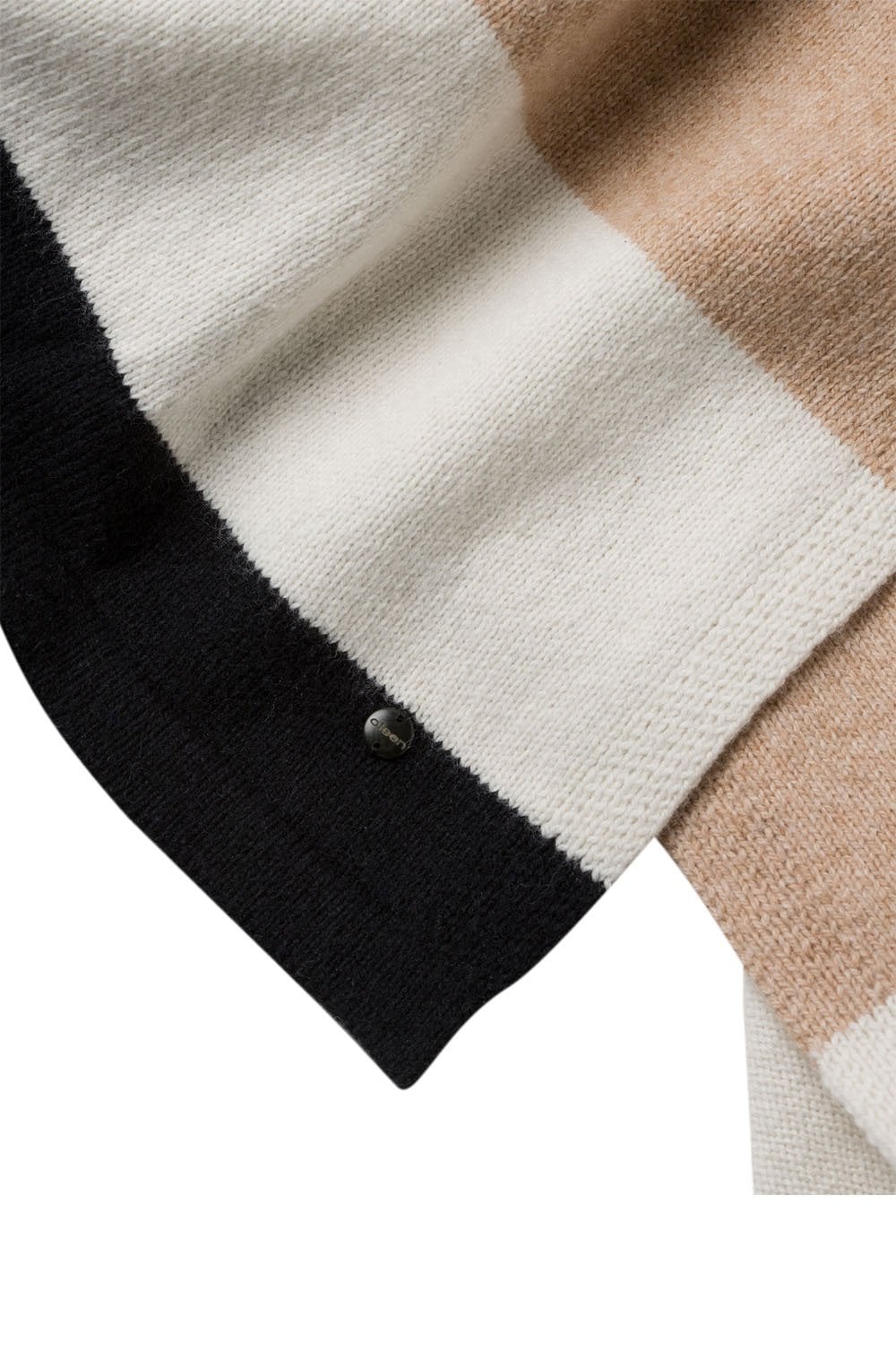 Block Design Poncho